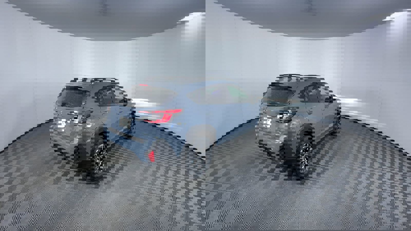 Used 2025 Subaru Crosstrek 2.5i Premium w/ Crosstrek Mirror Package image 8