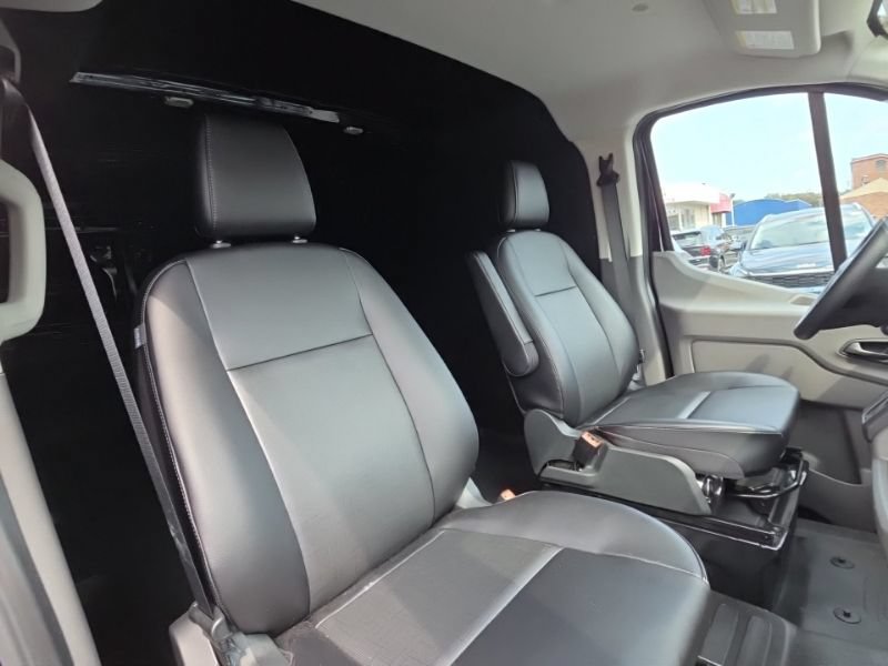 New 2026 Ford Transit 150 Low Roof AWD image 17
