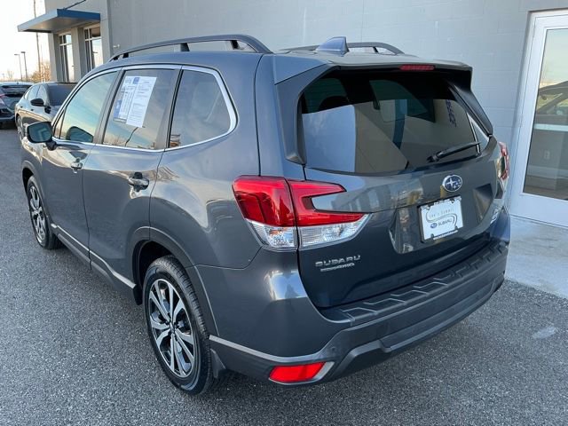 Certified 2022 Subaru Forester Limited image 2