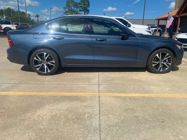 Used 2025 Volvo S60 B5 Plus AWD/4WD image 4
