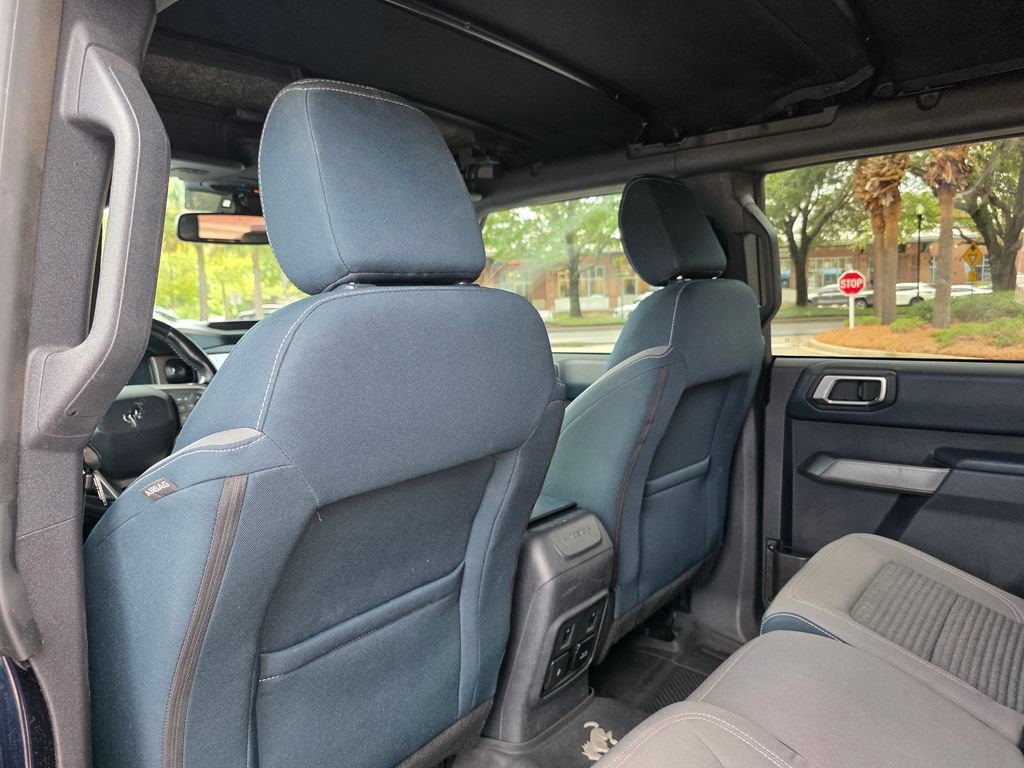 Used 2021 Ford Bronco Outer Banks AWD/4WD image 25