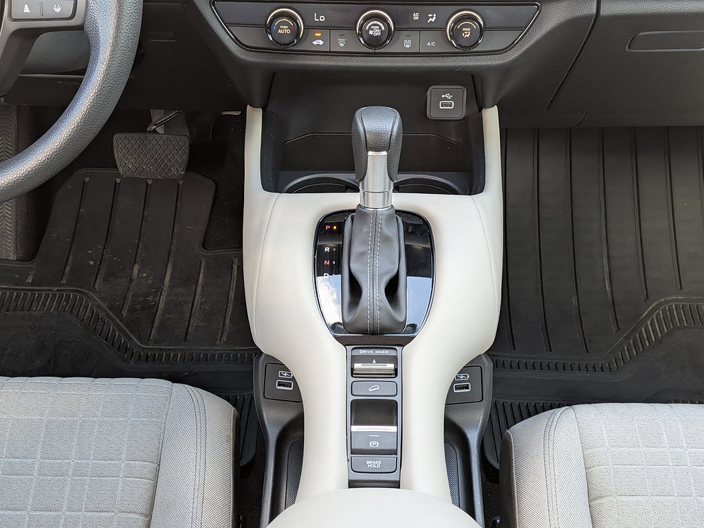 Used 2023 Honda HR-V LX image 45