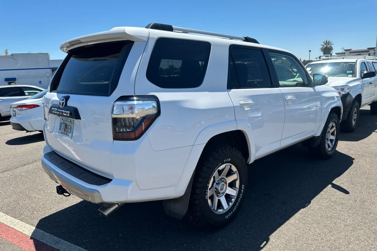 Used 2016 Toyota 4Runner Trail Premium AWD/4WD image 4