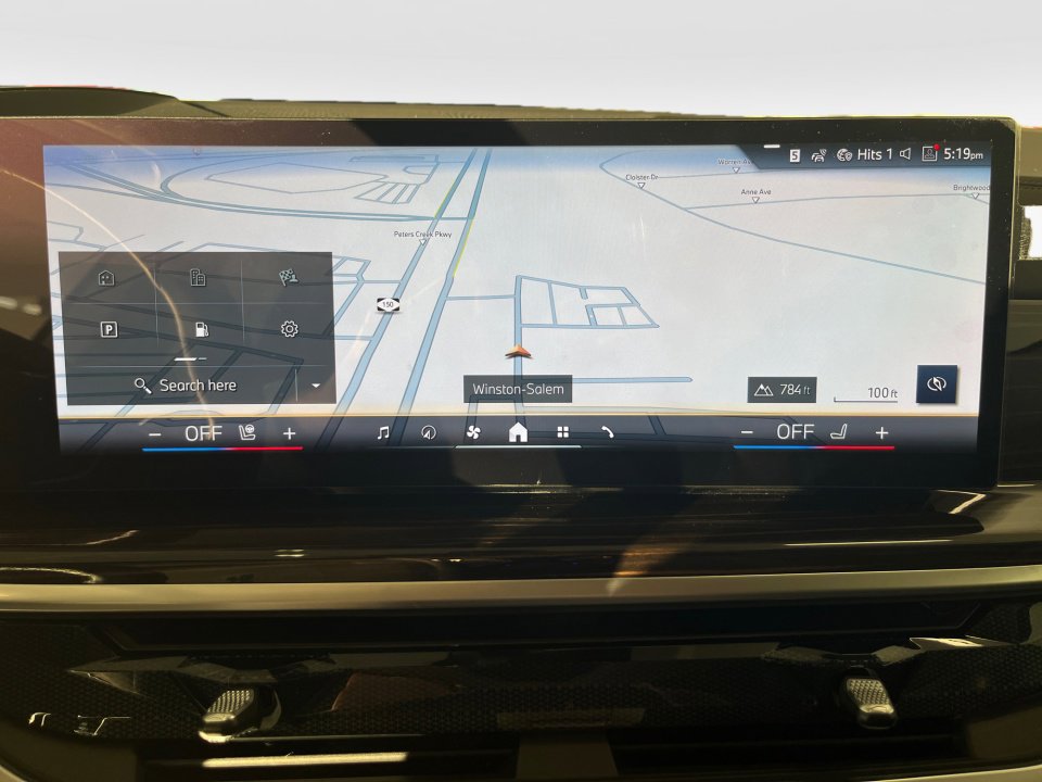 Certified 2026 BMW X7 xDrive40i image 17