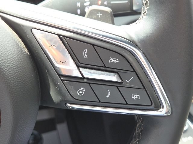 Used 2025 Buick Enclave Avenir w/ Super Cruise Package AWD/4WD image 33