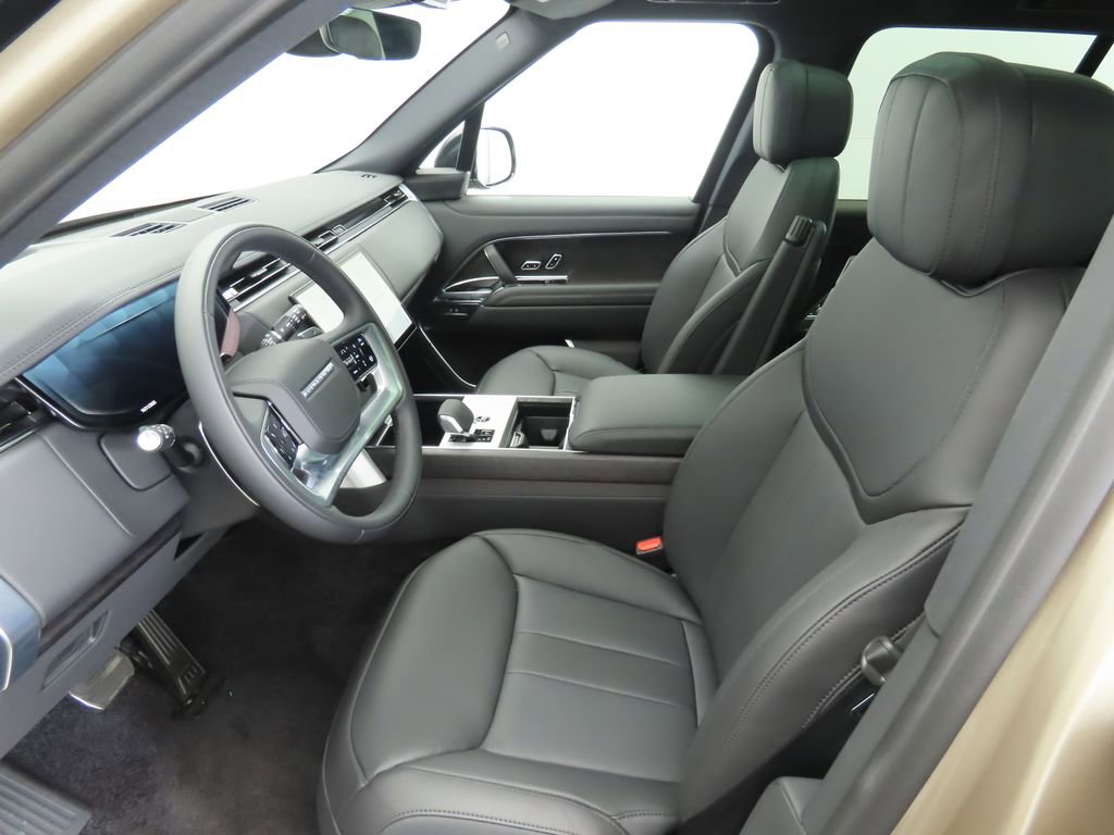 New 2025 Land Rover Range Rover SE image 20