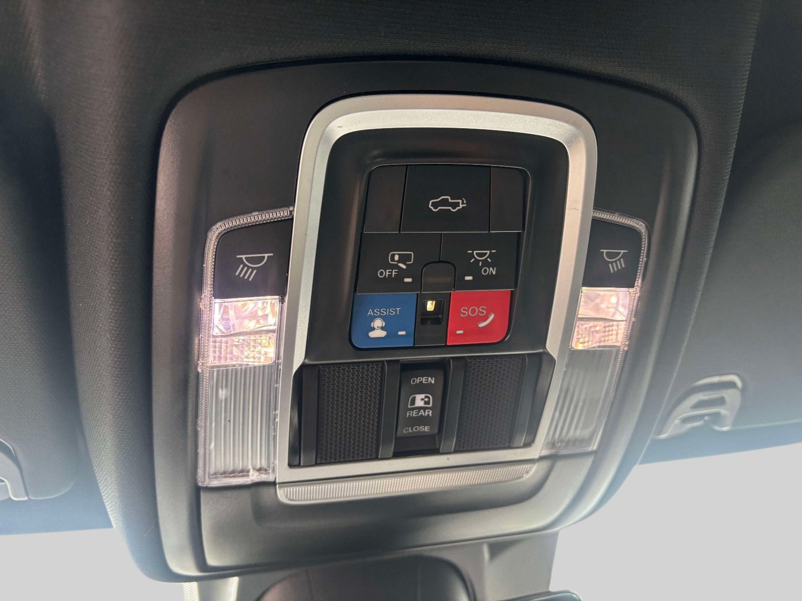 Certified 2024 RAM 1500 Limited AWD/4WD image 28