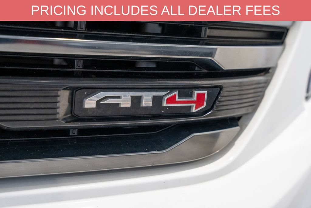 Used 2023 GMC Sierra 1500 AT4 w/ AT4 Preferred Package AWD/4WD image 3