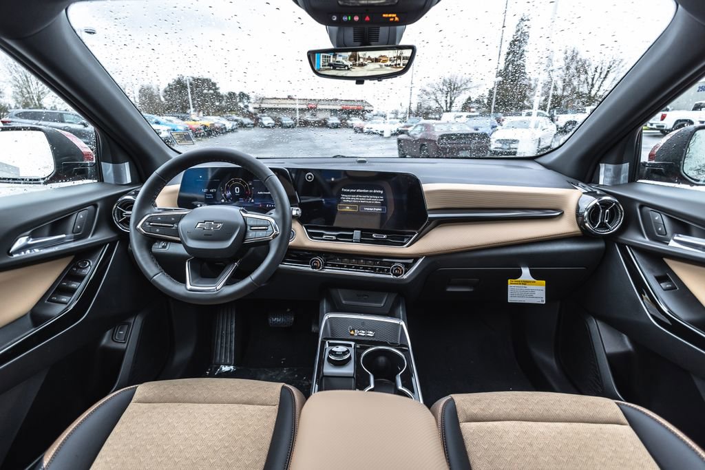 New 2026 Chevrolet Equinox ACTIV w/ Safety and Technology Package image 26