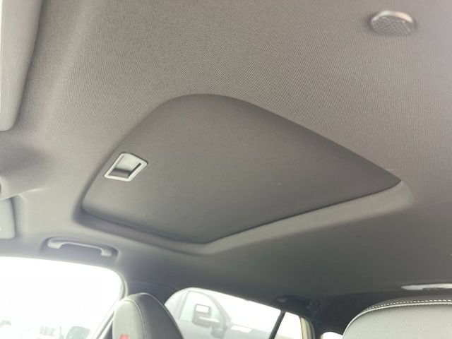 New 2026 Chevrolet Trax RS w/ Sunroof Package FWD image 21