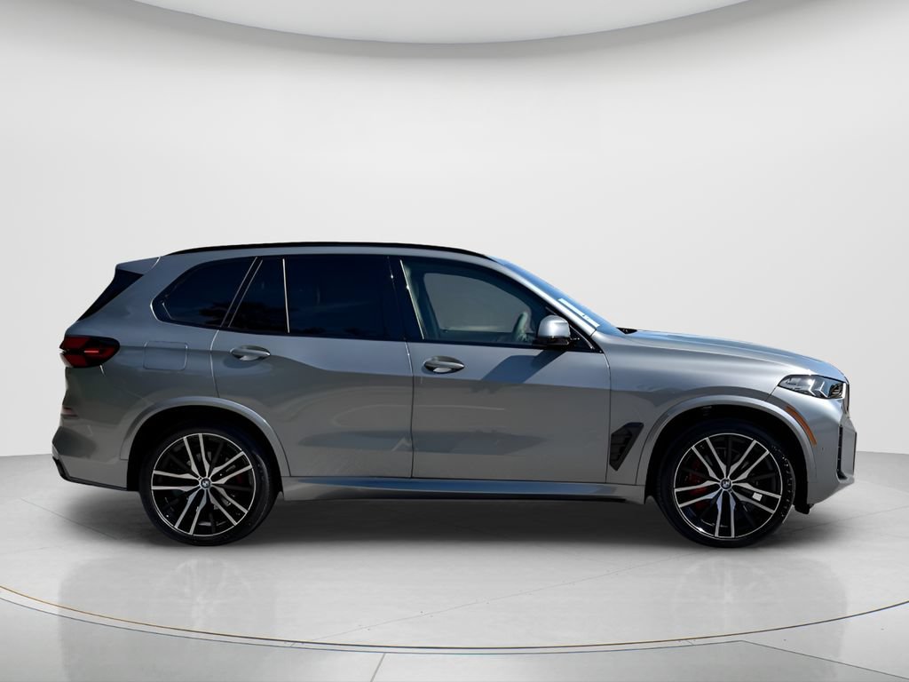 New 2026 BMW X5 sDrive40i w/ M Sport Package RWD image 4