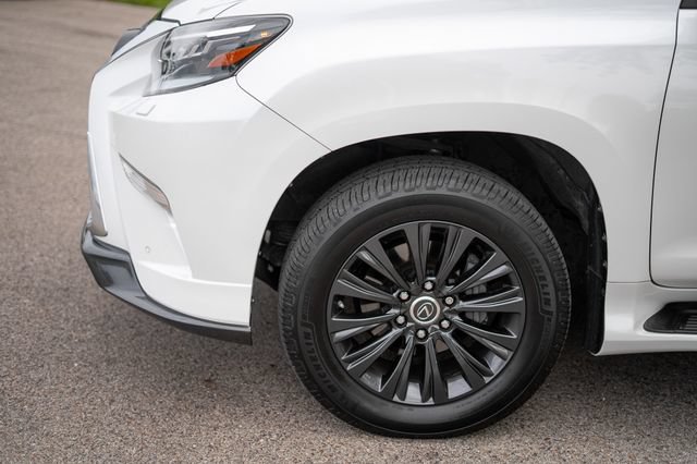 Used 2023 Lexus GX 460 Luxury w/ Sport Design Package AWD/4WD image 9