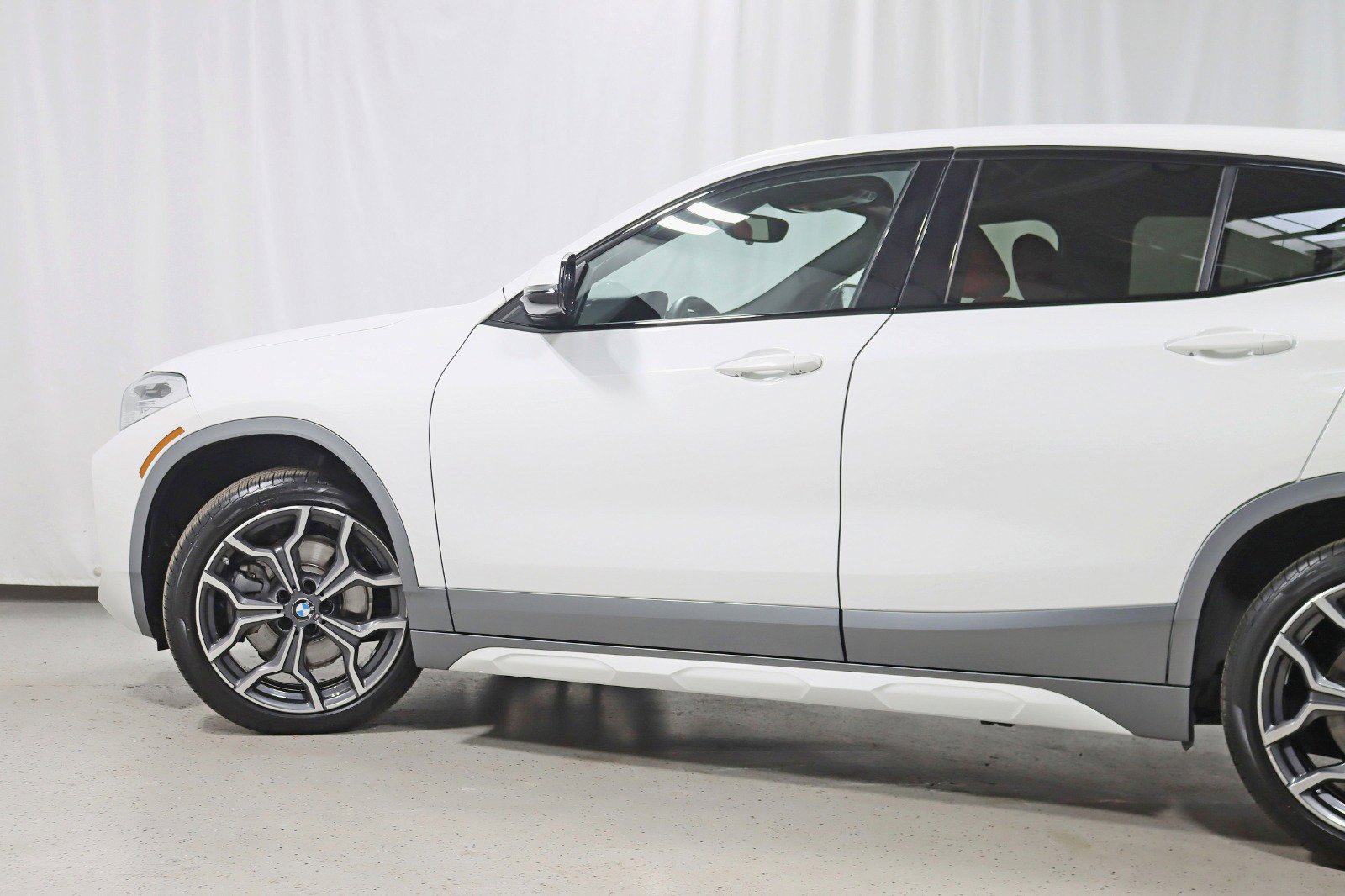Used 2018 BMW X2 xDrive28i image 11