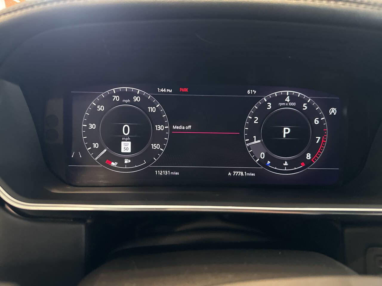 Used 2019 Land Rover Range Rover Velar R-Dynamic SE AWD/4WD image 46
