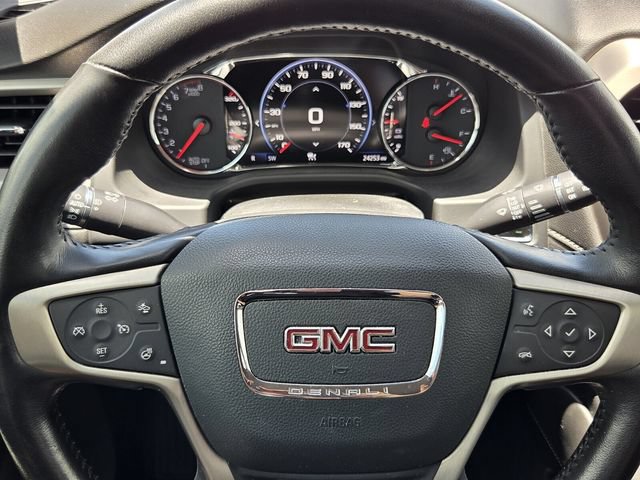 Certified 2020 GMC Acadia Denali w/ Technology Package FWD image 22