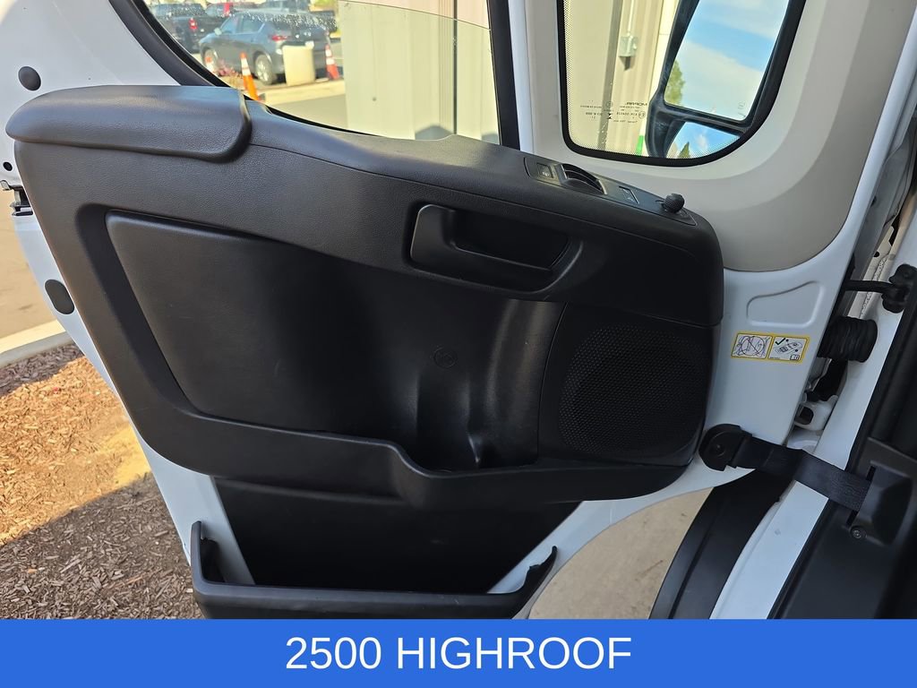 Used 2022 RAM ProMaster 2500 w/ Premium Convenience Group image 26