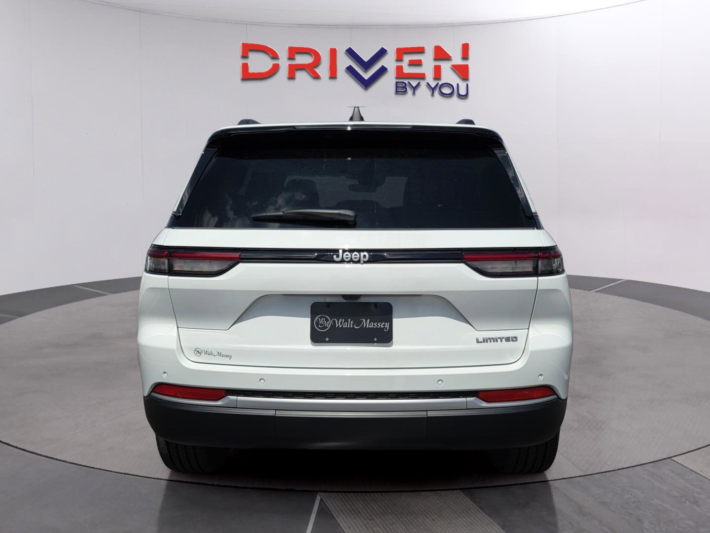 New 2026 Jeep Grand Cherokee Limited image 4