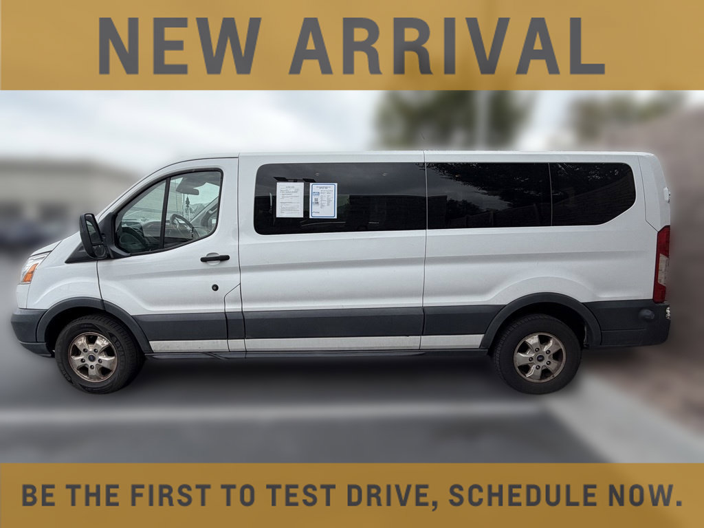 Used 2017 Ford Transit 350 XLT RWD image 2