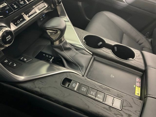 Used 2023 Lexus LX 600 4WD w/ Appearance Package image 15