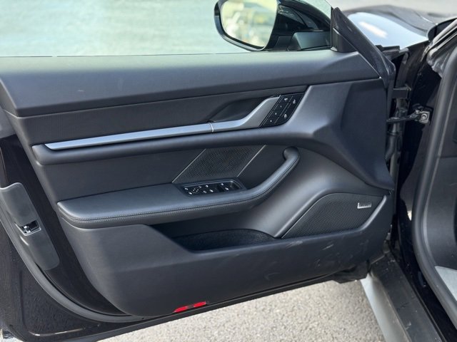 New 2025 Porsche Taycan 4S image 17