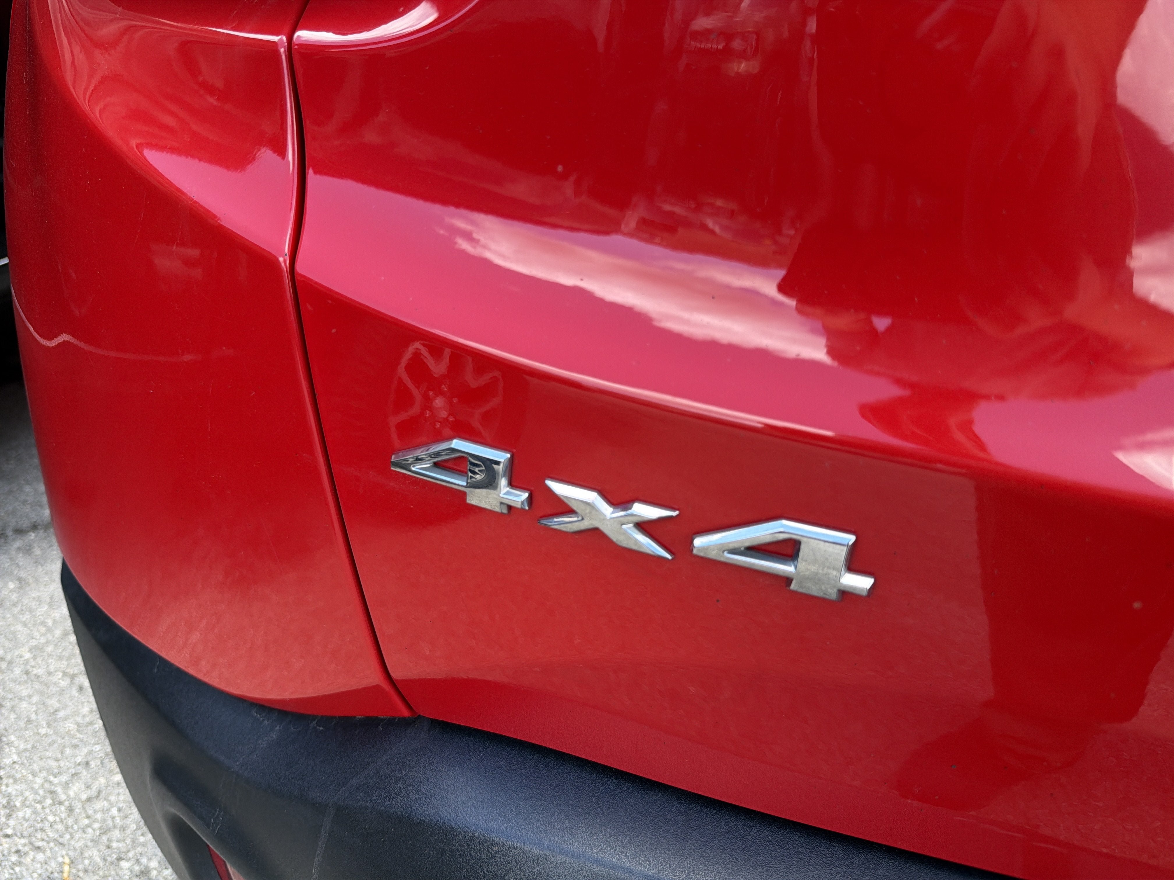 Used 2022 Jeep Renegade Latitude AWD/4WD image 7