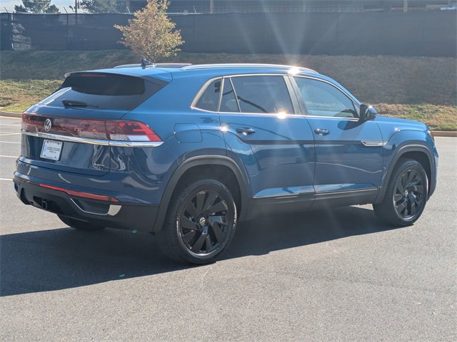 New 2026 Volkswagen Atlas Cross Sport SE image 4