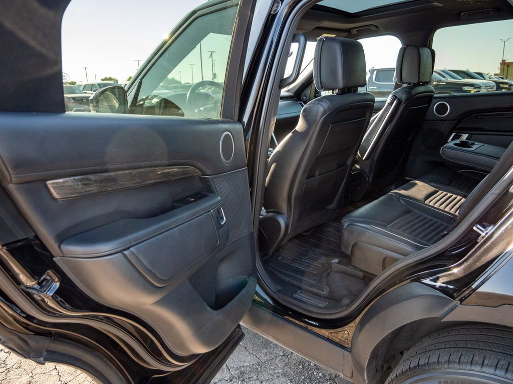 Used 2019 Land Rover Discovery HSE Luxury AWD/4WD image 28