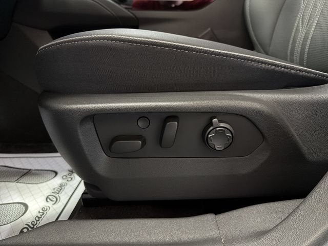 Certified 2024 Buick Envision Avenir AWD/4WD image 12