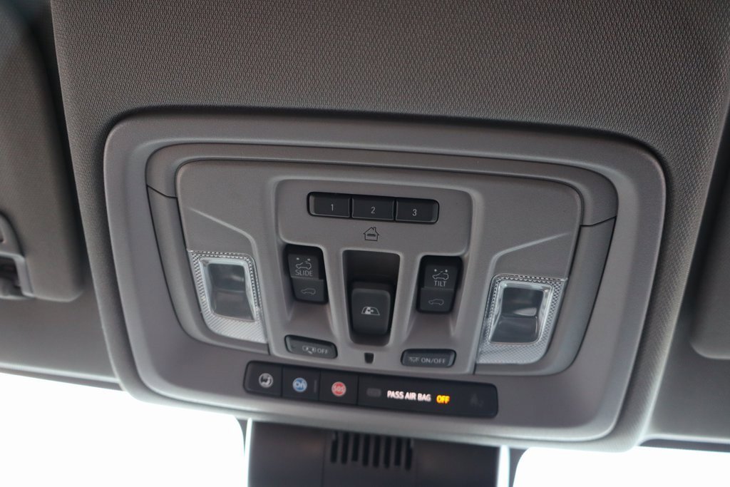 Used 2023 GMC Sierra 1500 SLT w/ SLT Premium Package image 17