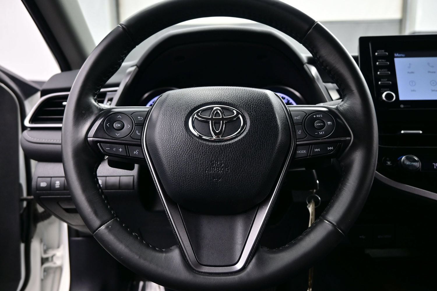 Used 2024 Toyota Camry SE AWD/4WD image 23