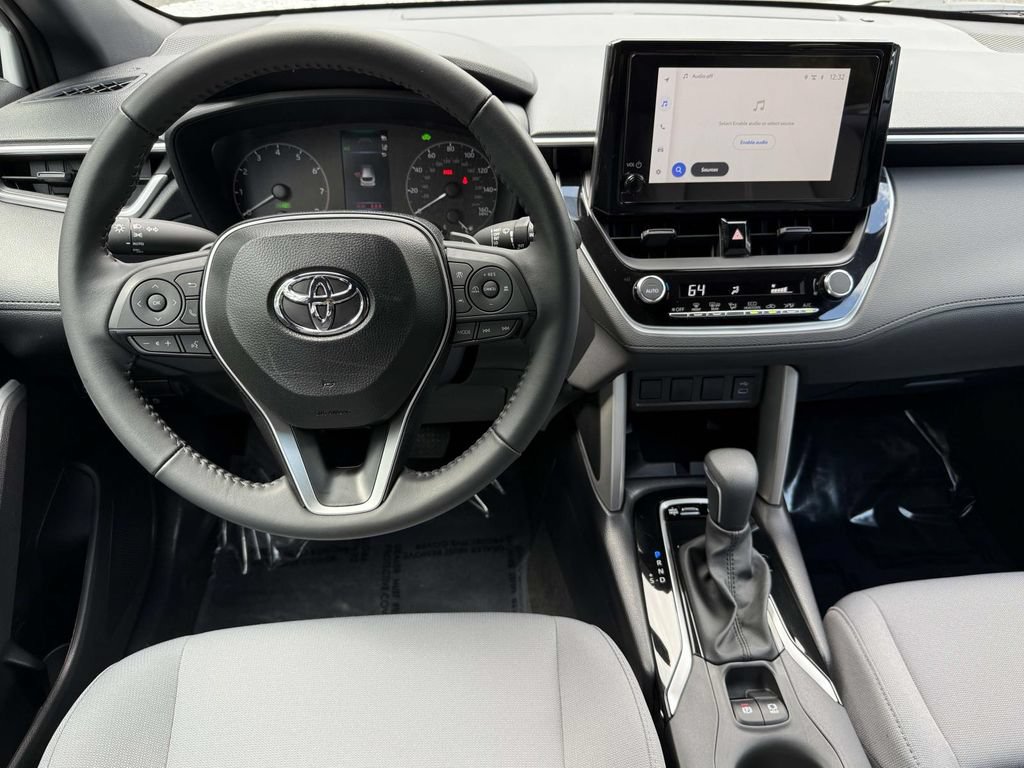 Used 2025 Toyota Corolla Cross AWD Hybrid image 14