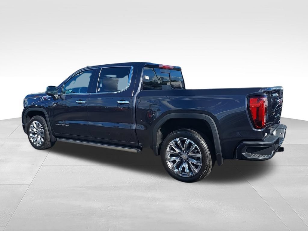 Used 2025 GMC Sierra 1500 Denali w/ Denali Reserve Package AWD/4WD image 6
