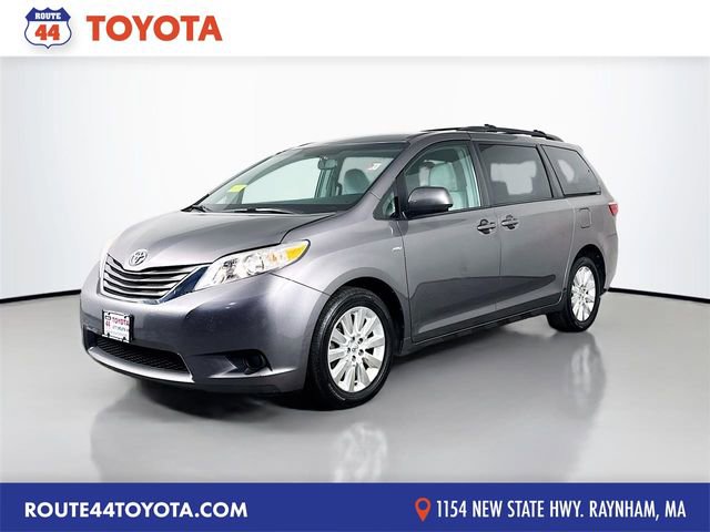 Used 2016 Toyota Sienna LE