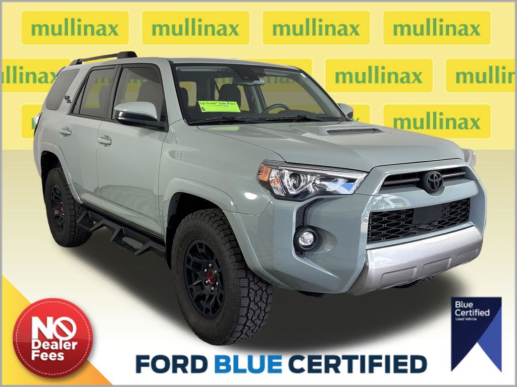 Used 2022 Toyota 4Runner TRD Off-Road AWD/4WD image 1