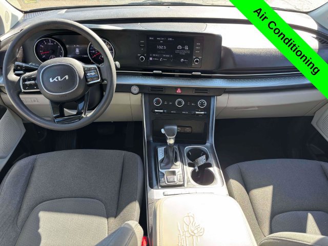 Used 2022 Kia Carnival LX FWD image 26