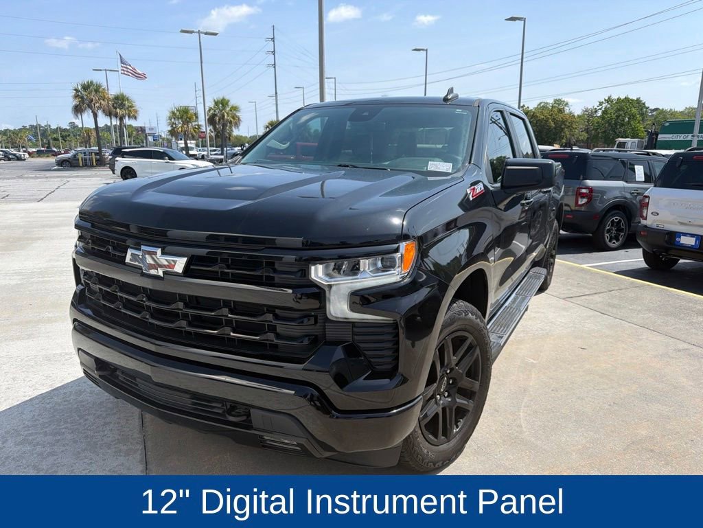 Used 2023 Chevrolet Silverado 1500 RST AWD/4WD image 3
