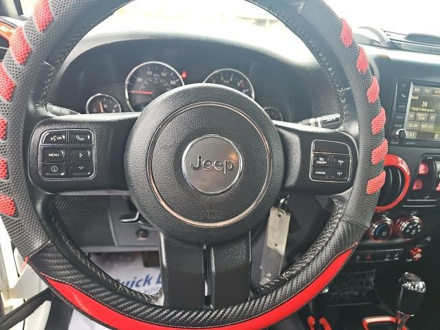 Used 2017 Jeep Wrangler Unlimited Rubicon w/ Connectivity Group image 20