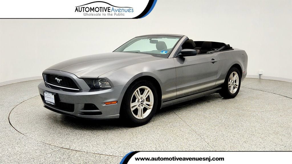 Used 2014 Ford Mustang Convertible w/ Equipment Group 102A RWD image 1