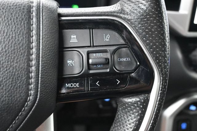 Used 2023 Toyota Tundra Platinum w/ Advanced Package AWD/4WD image 12