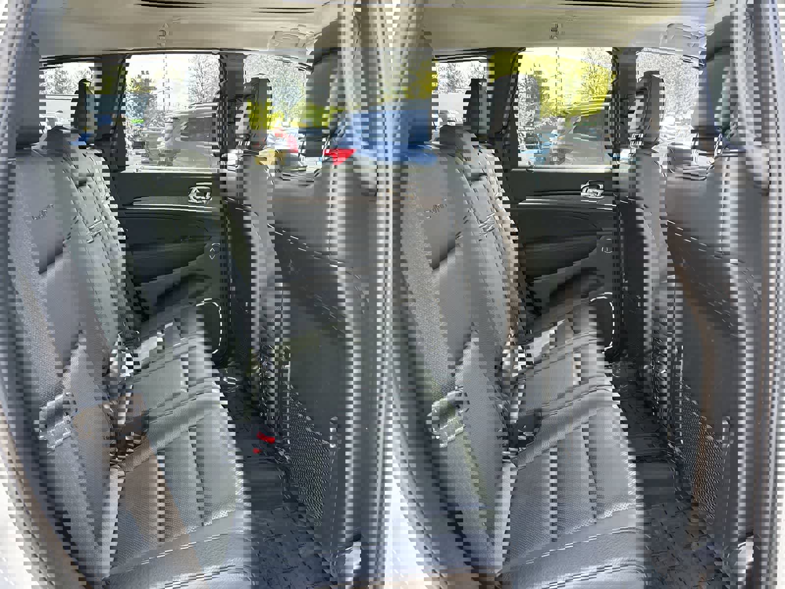 Used 2018 Jeep Grand Cherokee Summit image 6