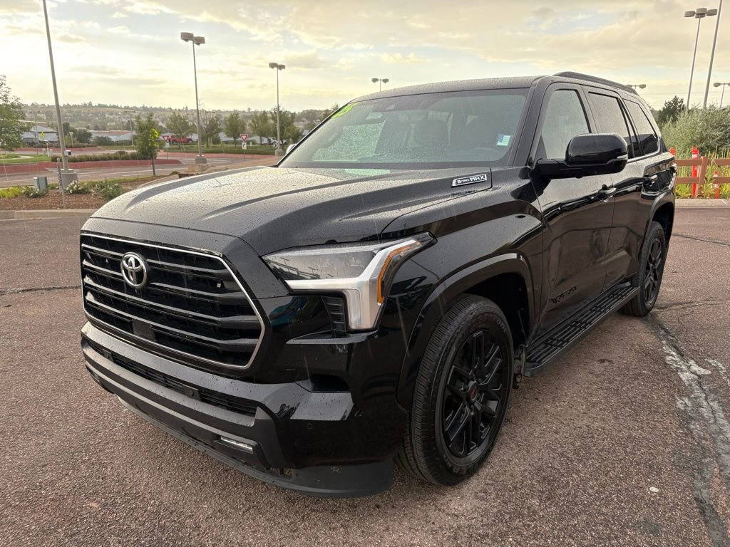 Used 2025 Toyota Sequoia SR5 image 5