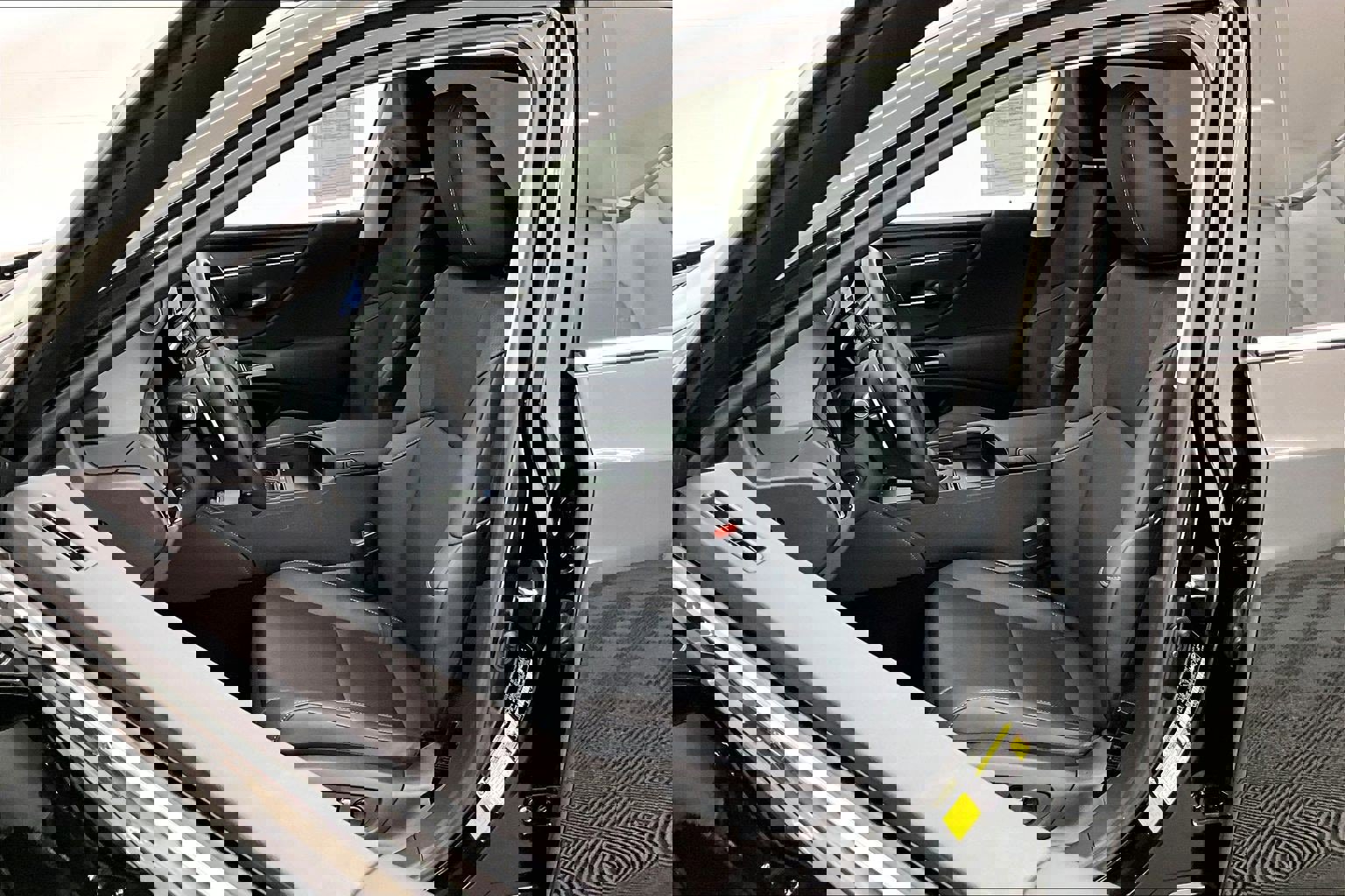 Used 2025 Lexus ES 300h w/ Premium Package image 15