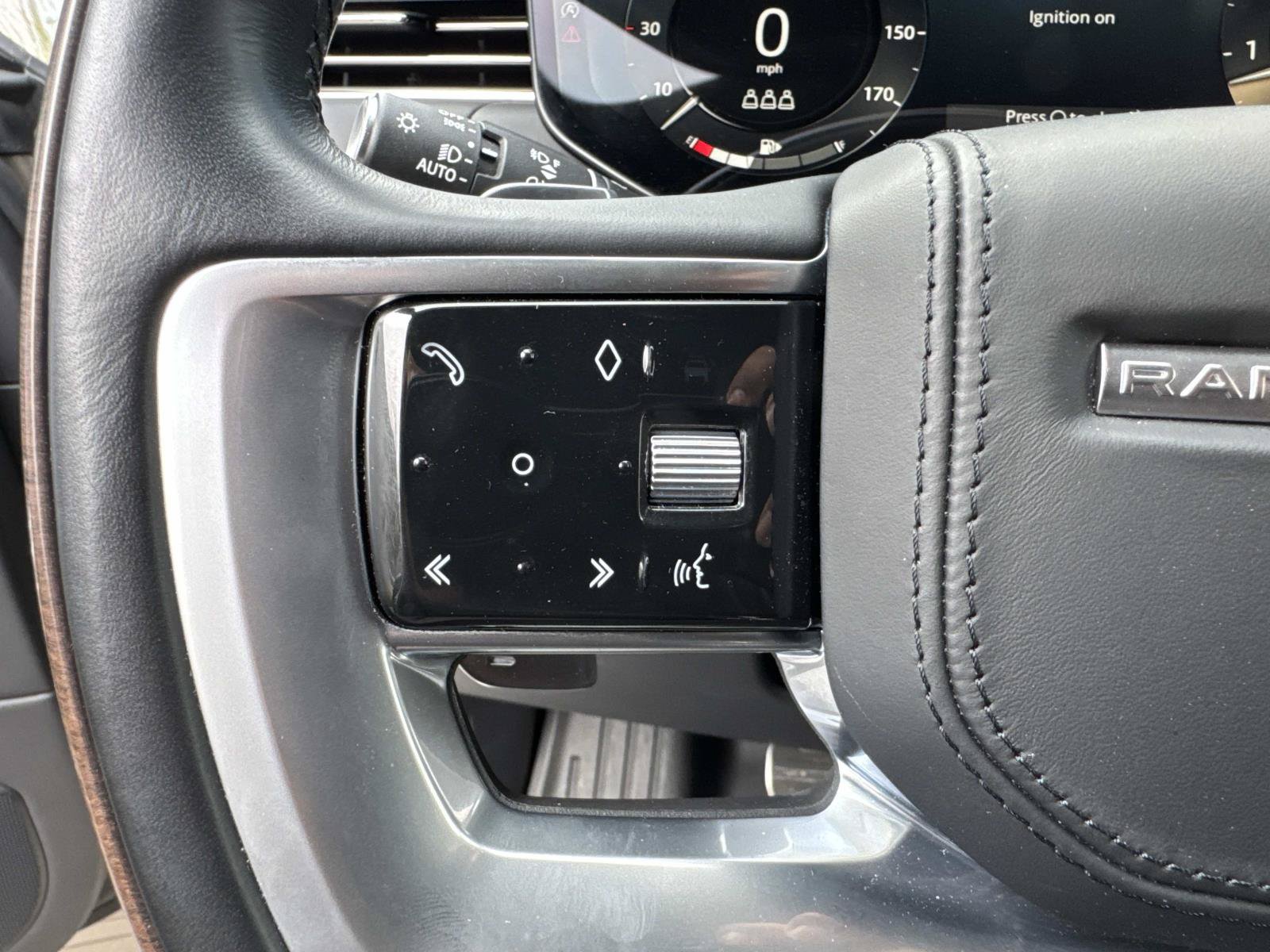 Certified 2023 Land Rover Range Rover Autobiography AWD/4WD image 33