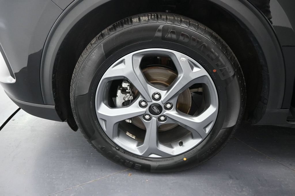 Used 2025 Ford Escape ST-Line FWD image 42