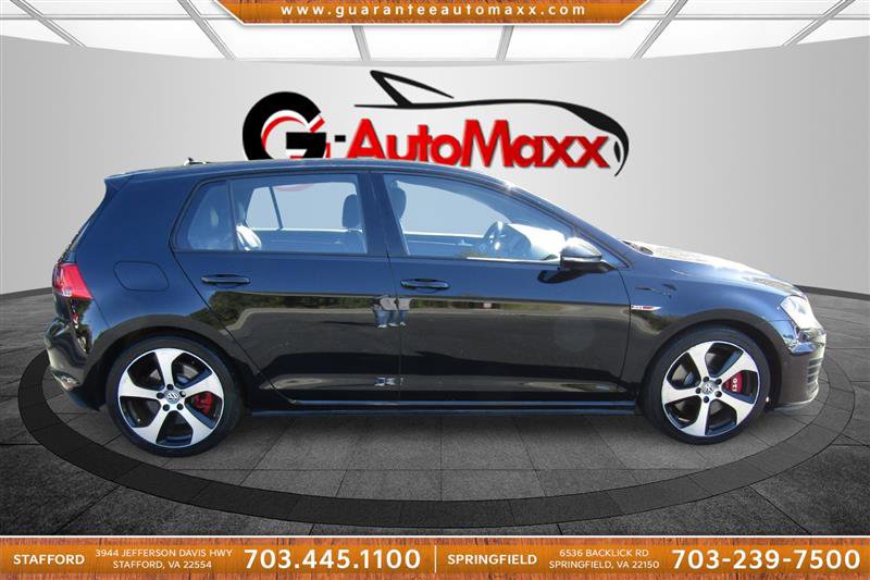 Used 2017 Volkswagen GTI SE image 4