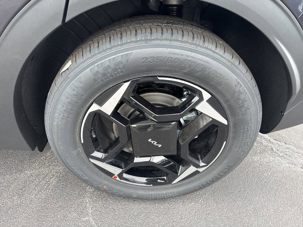 New 2026 Kia Sportage EX FWD image 22