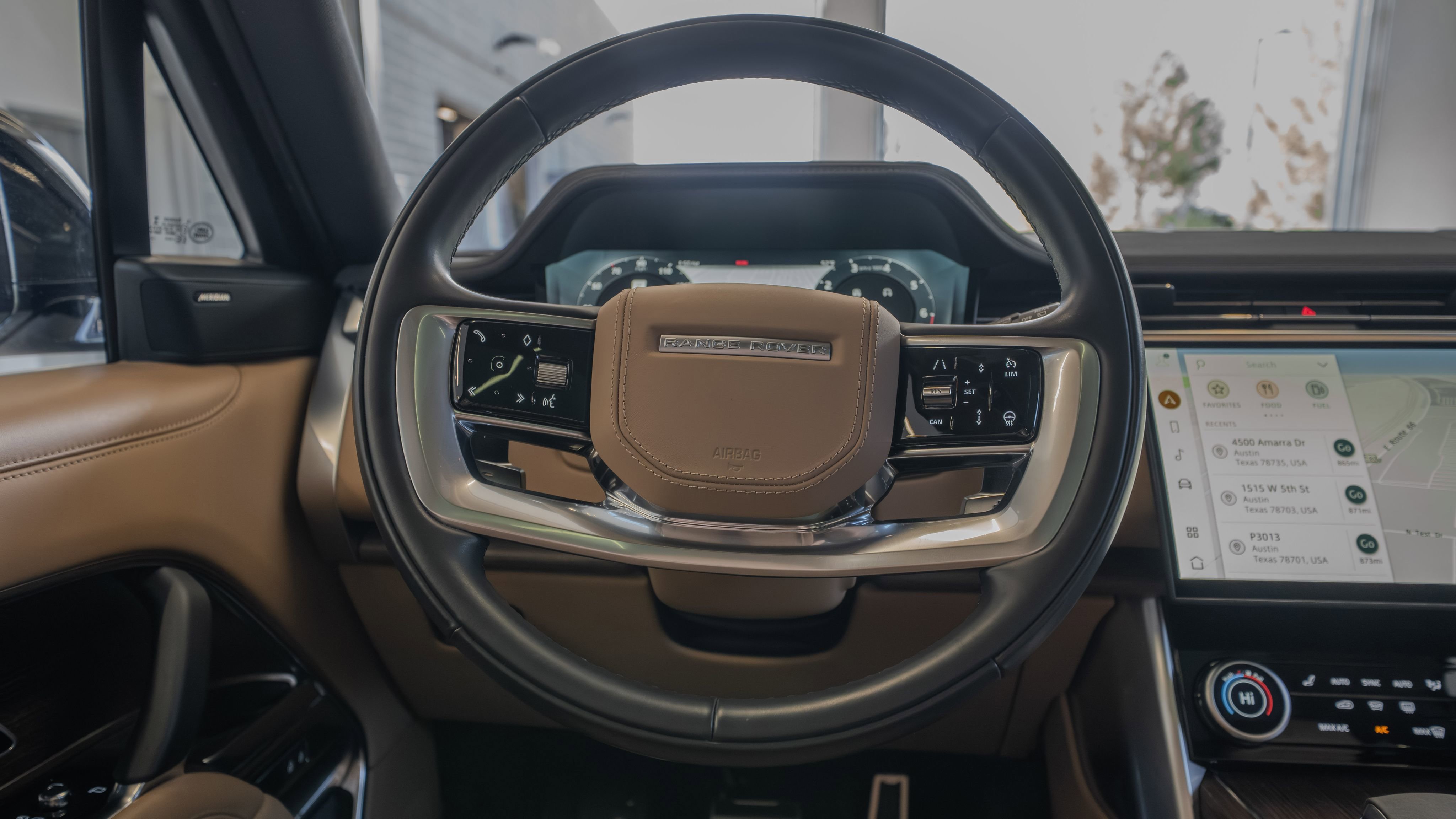 Used 2023 Land Rover Range Rover SE AWD/4WD image 9
