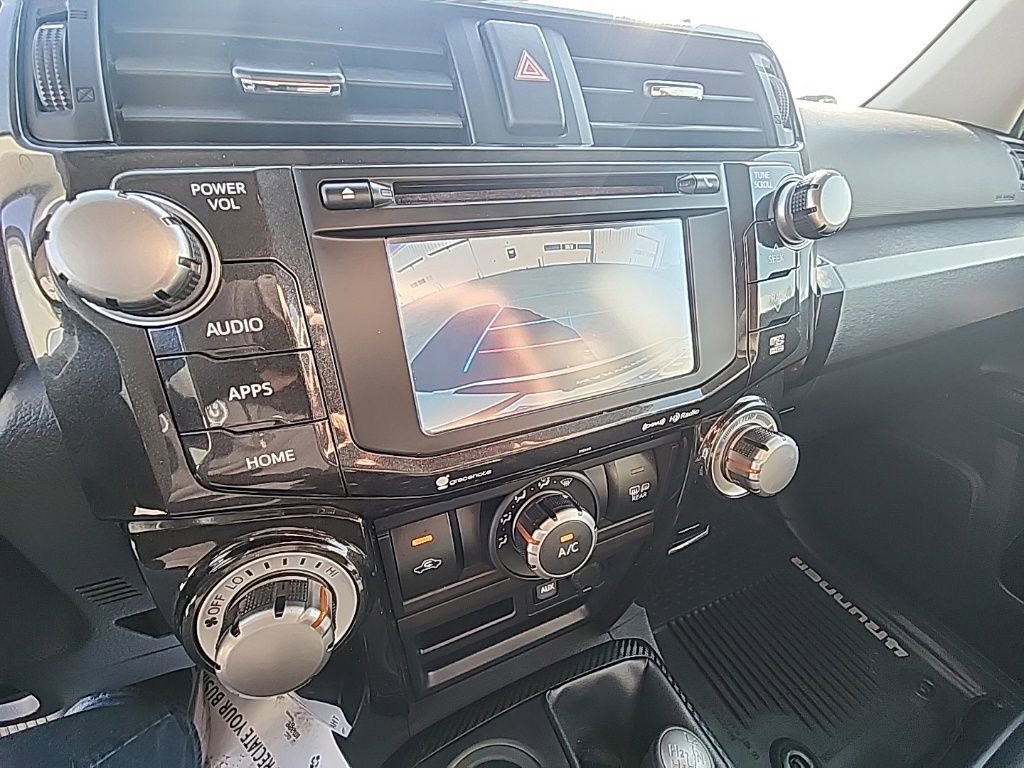 Used 2018 Toyota 4Runner TRD Off-Road Premium image 19