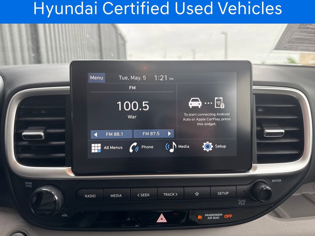 Certified 2025 Hyundai Venue SEL FWD image 26