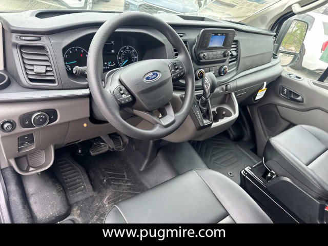 New 2025 Ford Transit 250 Low Roof RWD image 16